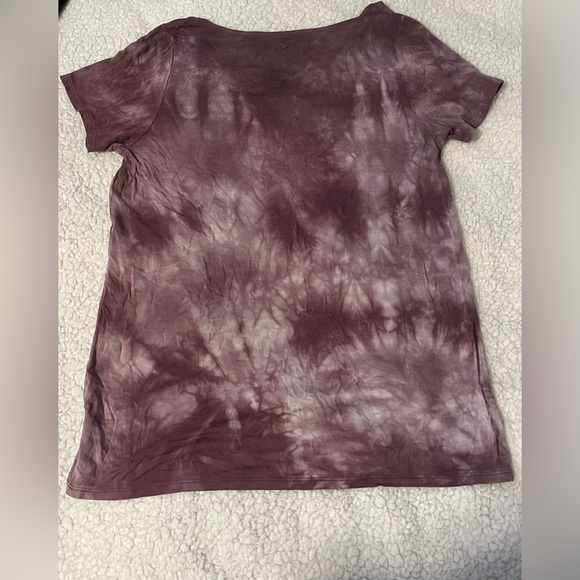 American Eagle Outfitters t-shirt - Picture 2 of 4